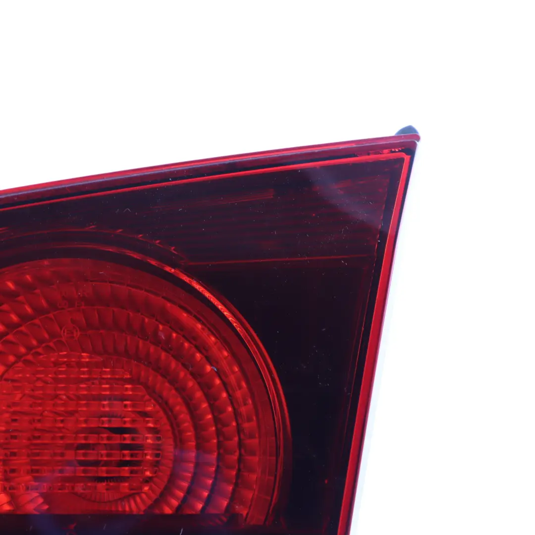 Mk6 Feu Hayon Arrière Intérieur Droit Pour pour VW Volkswagen Golf à propos du numéro de pièce 5K0945094L VW Volkswagen Golf Mk6 Feu Hayon Arrière Intérieur Droit Pour - SKU 5K0945094L - Numéro de pièce 5K0945094L