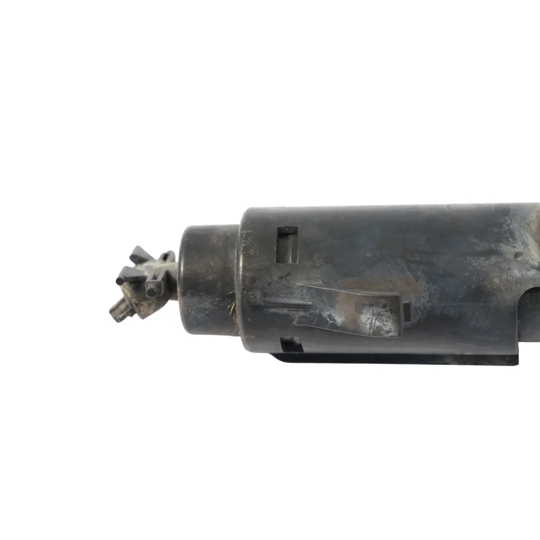 Mk6 Headlight Washer Spray Nozzle Left Right N/O/S to VW Volkswagen Golf with Part number 5K0955978A VW Volkswagen Golf Mk6 Headlight Washer Spray Nozzle Left Right N/O/S - SKU 5K0955978A - Part number 5K0955978A