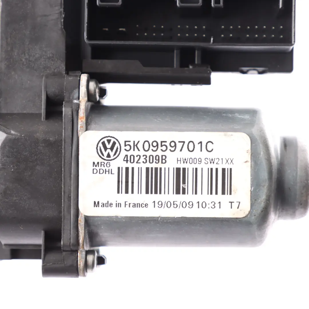 Mk6 Window Lifter Regulator Motor Front Right O/S to Volkswagen VW Golf with Part number 5K0959701C Volkswagen VW Golf Mk6 Window Lifter Regulator Motor Front Right O/S - SKU 5K0959701C - Part number 5K0959701C