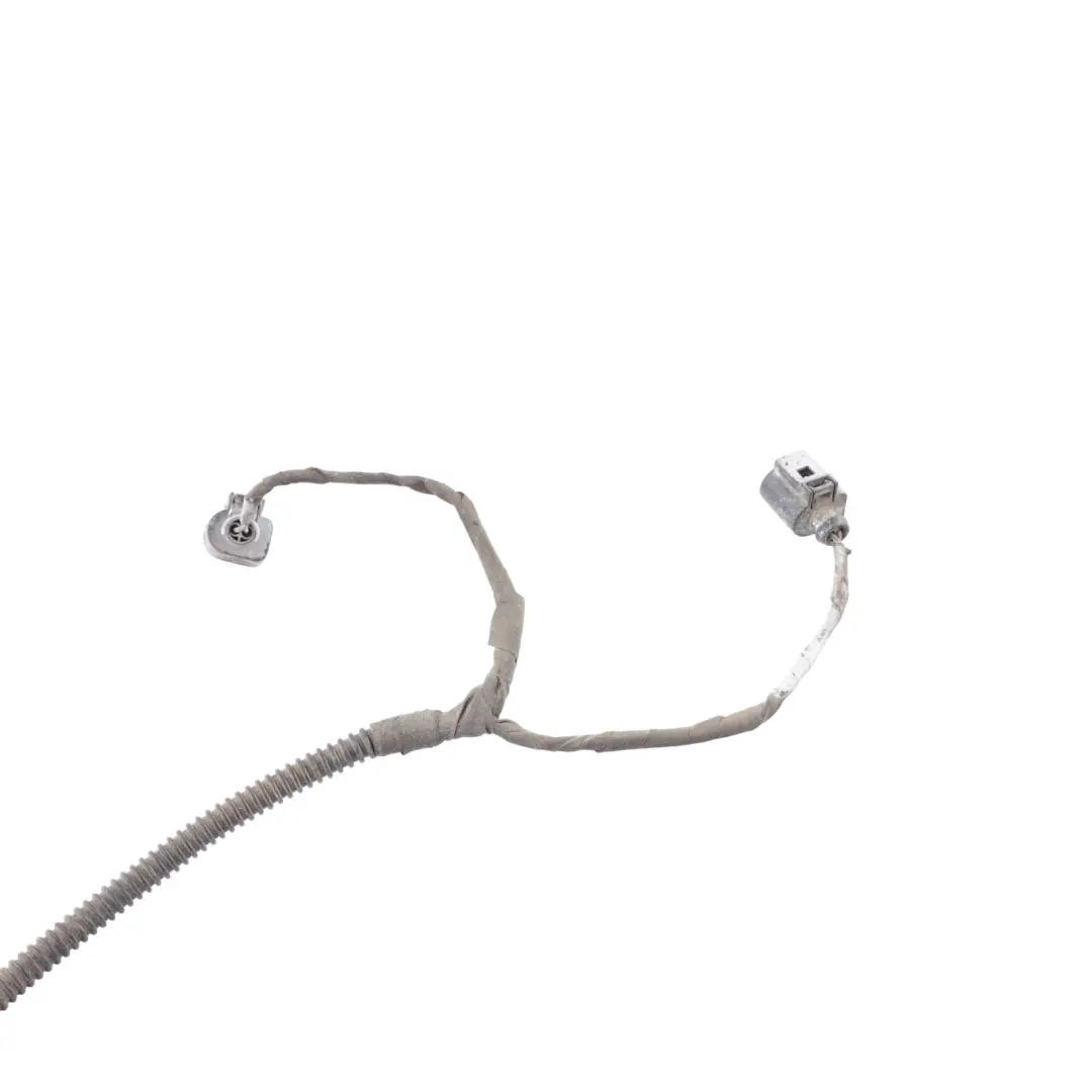 Mk6 Rear Tailgate Licence Plate Lighting Wiring Cable to Volkswagen Golf with Part number 5K0971104B Volkswagen Golf Mk6 Rear Tailgate Licence Plate Lighting Wiring Cable - SKU 5K0971104B - Part number 5K0971104B