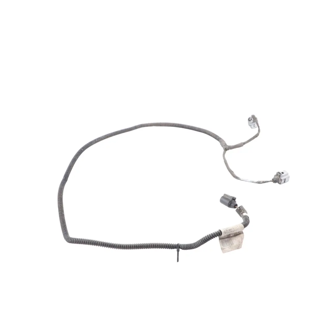 Mk6 Rear Tailgate Licence Plate Lighting Wiring Cable to Volkswagen Golf with Part number 5K0971104B Volkswagen Golf Mk6 Rear Tailgate Licence Plate Lighting Wiring Cable - SKU 5K0971104B - Part number 5K0971104B