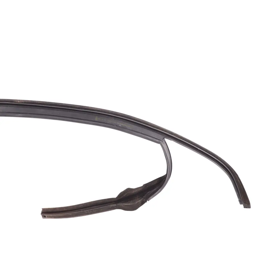 Mk6 Uszczelka Szyby Drzwi Lewy Przód Lewa do VW Volkswagen Golf o numerze 5K3837431B VW Volkswagen Golf Mk6 Uszczelka Szyby Drzwi Lewy Przód Lewa - SKU 5K3837431B - Numer Części 5K3837431B