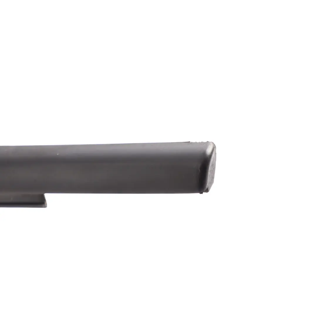 MK6 Fenster Außen Dichtung Vorne Links für Volkswagen Golf mit Teilenummer 5K3837478B Volkswagen Golf MK6 Fenster Außen Dichtung Vorne Links - SKU 5K3837478D - Teilenummer 5K3837478B