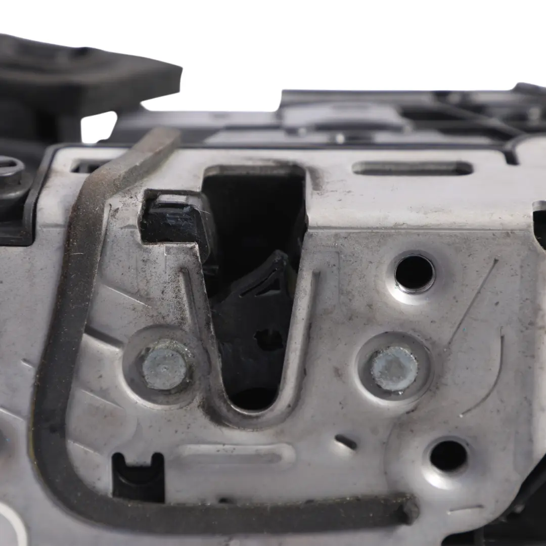 Seat Leon 5F III Actuador Cerradura Puerta Trasera Izquierda - SKU 5K4839015AE - Número de pieza 5K4839015AE