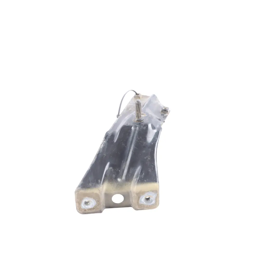 Volkswagen Golf Mk6 Front Fender Wing Bracket Holder Left N/S A - SKU 5K6821135 - Part number 5K6821135