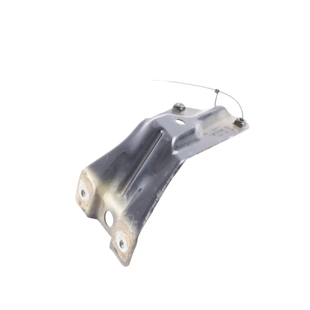 Mk6 Front Fender Wing Bracket Holder Right O/S A to Volkswagen Golf with Part number 5K6821136 Volkswagen Golf Mk6 Front Fender Wing Bracket Holder Right O/S A - SKU 5K6821136 - Part number 5K6821136