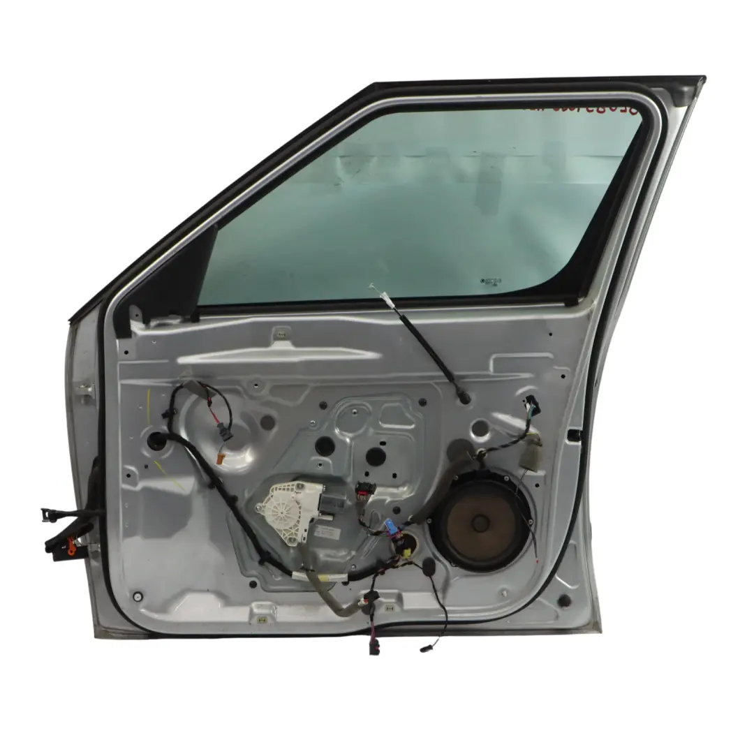 Skoda Yeti 5L Panneau De Porte Avant Droite Reflex Silver Metallic - A7W - SKU 5L0831056-RES - Numéro de pièce 5L0831056