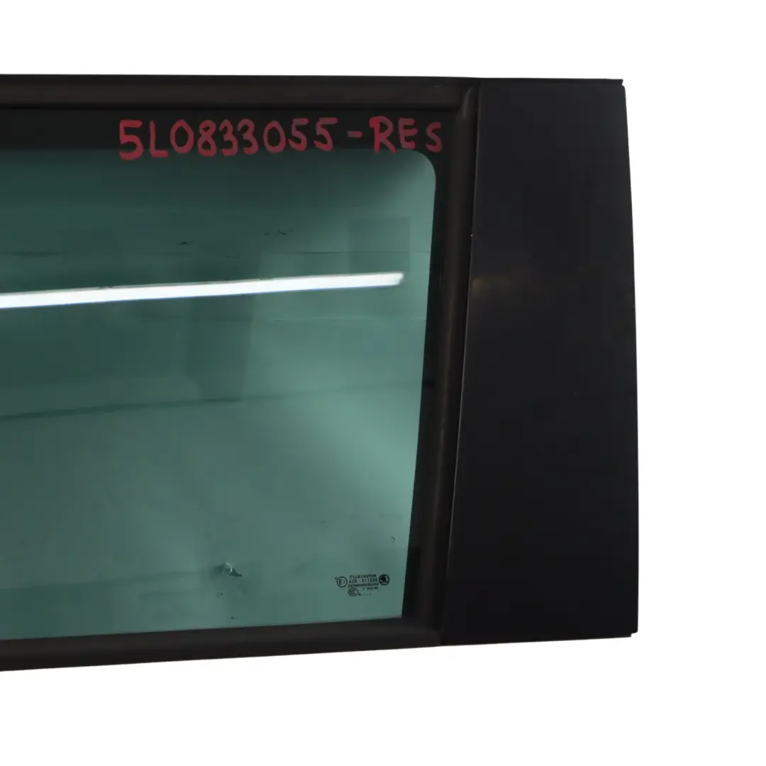 Door Rear Left N/S Covering Panel Reflex Silver Metallic - A7W to Skoda Yeti 5L with Part number 5L0833055 Skoda Yeti 5L Door Rear Left N/S Covering Panel Reflex Silver Metallic - A7W - SKU 5L0833055-RES - Part number 5L0833055