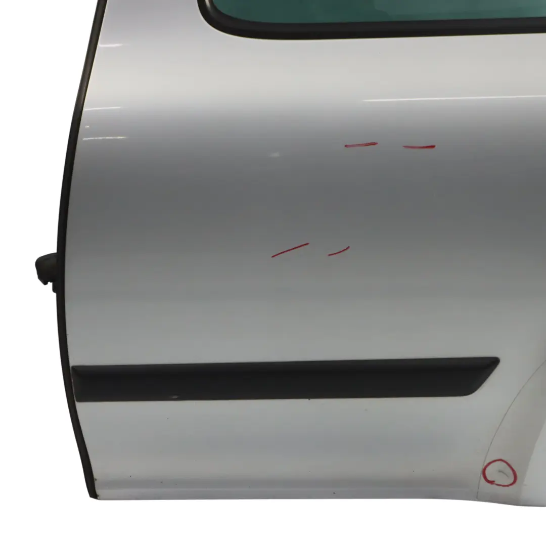 Skoda Yeti 5L Puerta Trasera Izquierda Panel Reflex Silver Metallic - A7W - SKU 5L0833055-RES - Número de pieza 5L0833055