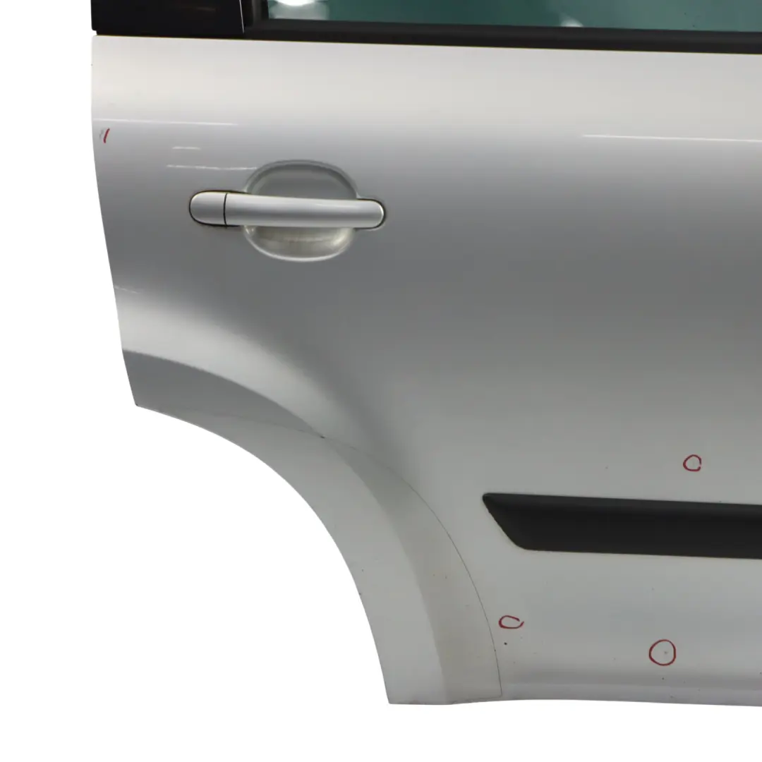 Skoda Yeti 5L Puerta Trasera Derecha Panel Reflex Silver Metallic - A7W - SKU 5L0833056-RES - Número de pieza 5L0833056