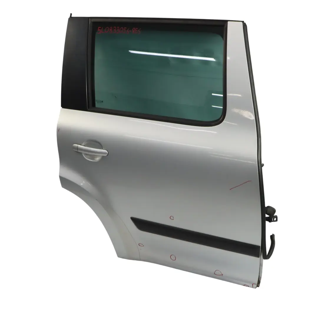 Skoda Yeti 5L Puerta Trasera Derecha Panel Reflex Silver Metallic - A7W - SKU 5L0833056-RES - Número de pieza 5L0833056