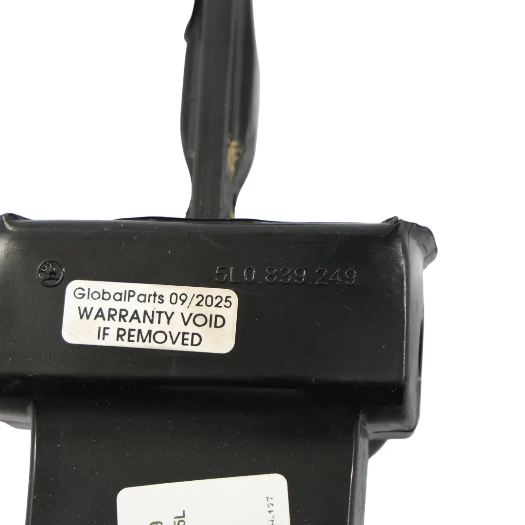 Ogranicznik Drzwi Tylnych Lewy Prawy Tył do Skoda Yeti o numerze 5L0839249 Skoda Yeti Ogranicznik Drzwi Tylnych Lewy Prawy Tył - SKU 5L0839249 - Numer Części 5L0839249