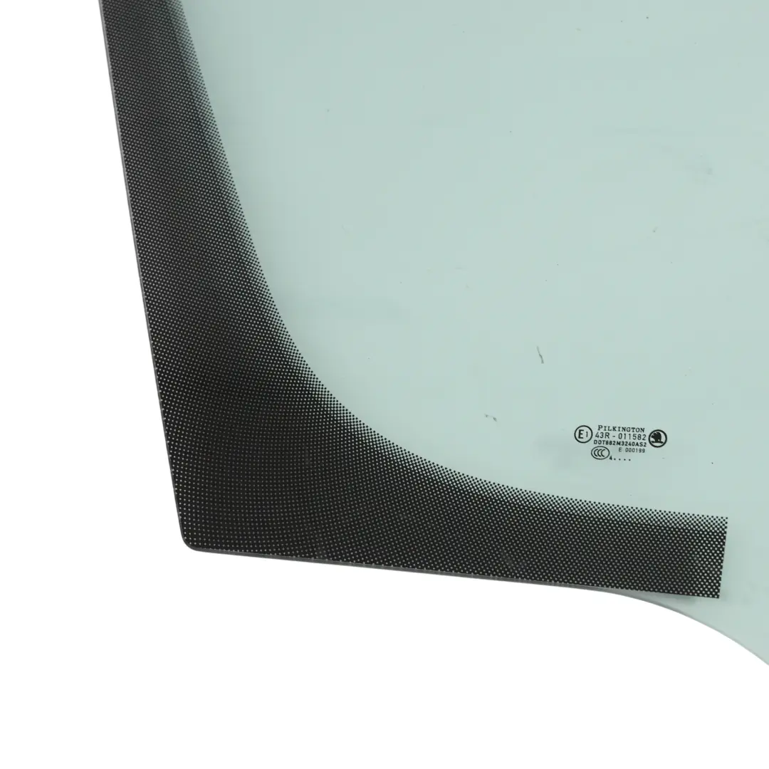 Puerta Delantera Ventana Lateral Derecha Vidrio AS2 para Skoda Yeti 5L con número de pieza 5L0845022G Skoda Yeti 5L Puerta Delantera Ventana Lateral Derecha Vidrio AS2 - SKU 5L0845022G - Número de pieza 5L0845022G