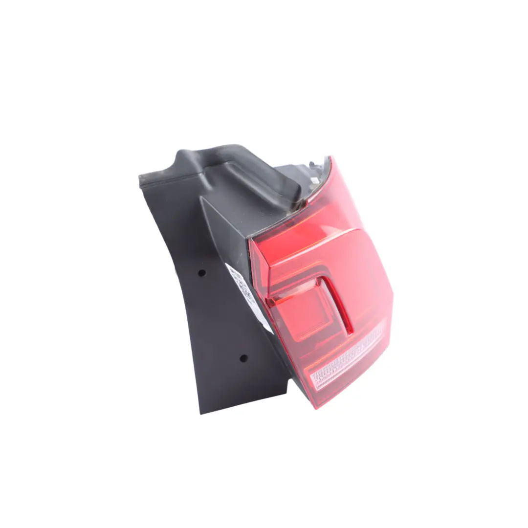 Tail Light Rear Right O/S Trunk Lid Lamp to Volkswagen VW Tiguan AX1 with Part number 5NA945096D Volkswagen VW Tiguan AX1 Tail Light Rear Right O/S Trunk Lid Lamp - SKU 5NA945096D - Part number 5NA945096D