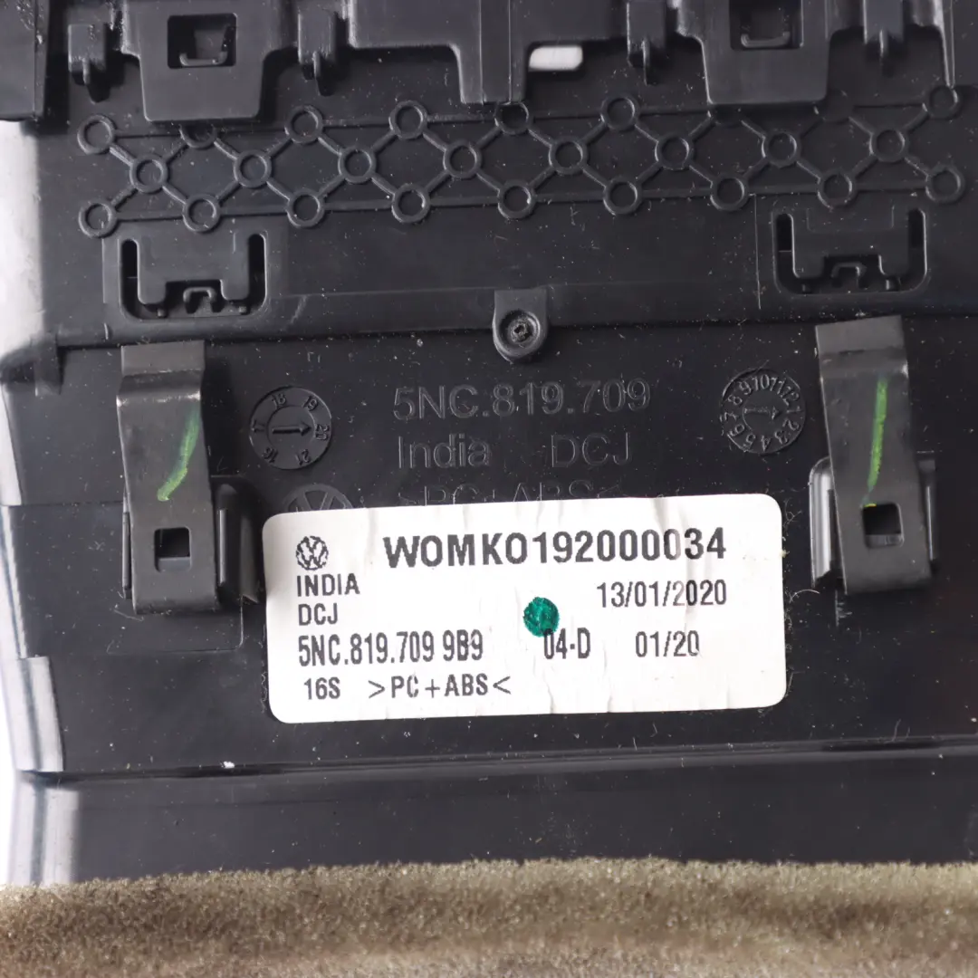 Mk2 Dashboard Air Vent Passenger Side Satin Black 5NC819709 to Volkswagen Tiguan with Part number 5NC819704 Volkswagen Tiguan Mk2 Dashboard Air Vent Passenger Side Satin Black 5NC819709 - SKU RHD-5NC819704 - Part number 5NC819704
