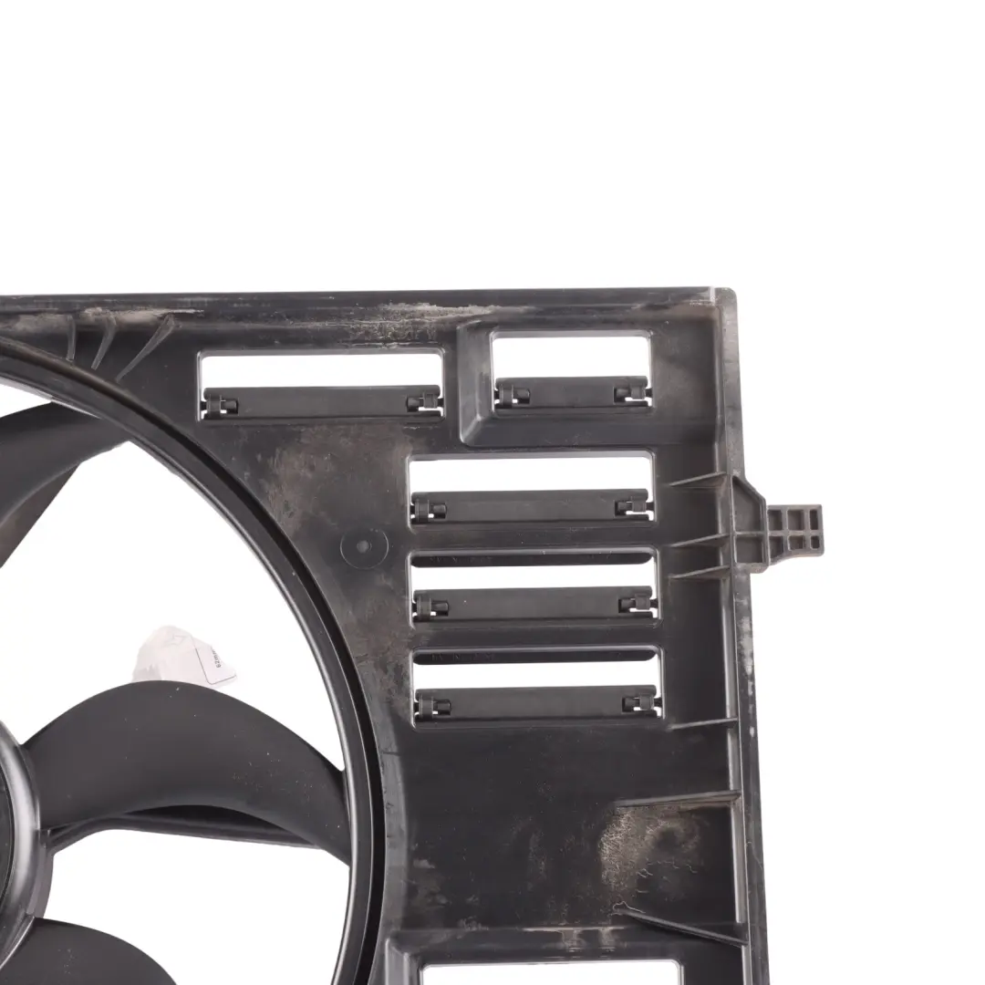 Seat Leon 5F III Audi A3 8V 2.0 TDI Radiator Fan Shroud Motor 400W - SKU 5Q0121205D - Part number 5Q0121205D
