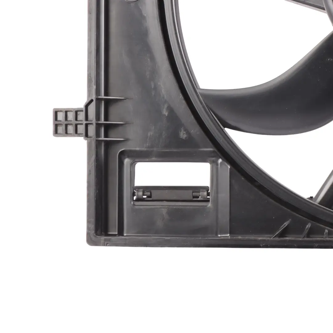 Seat Leon 5F III Audi A3 8V 2.0 TDI Radiator Fan Shroud Motor 400W - SKU 5Q0121205D - Part number 5Q0121205D