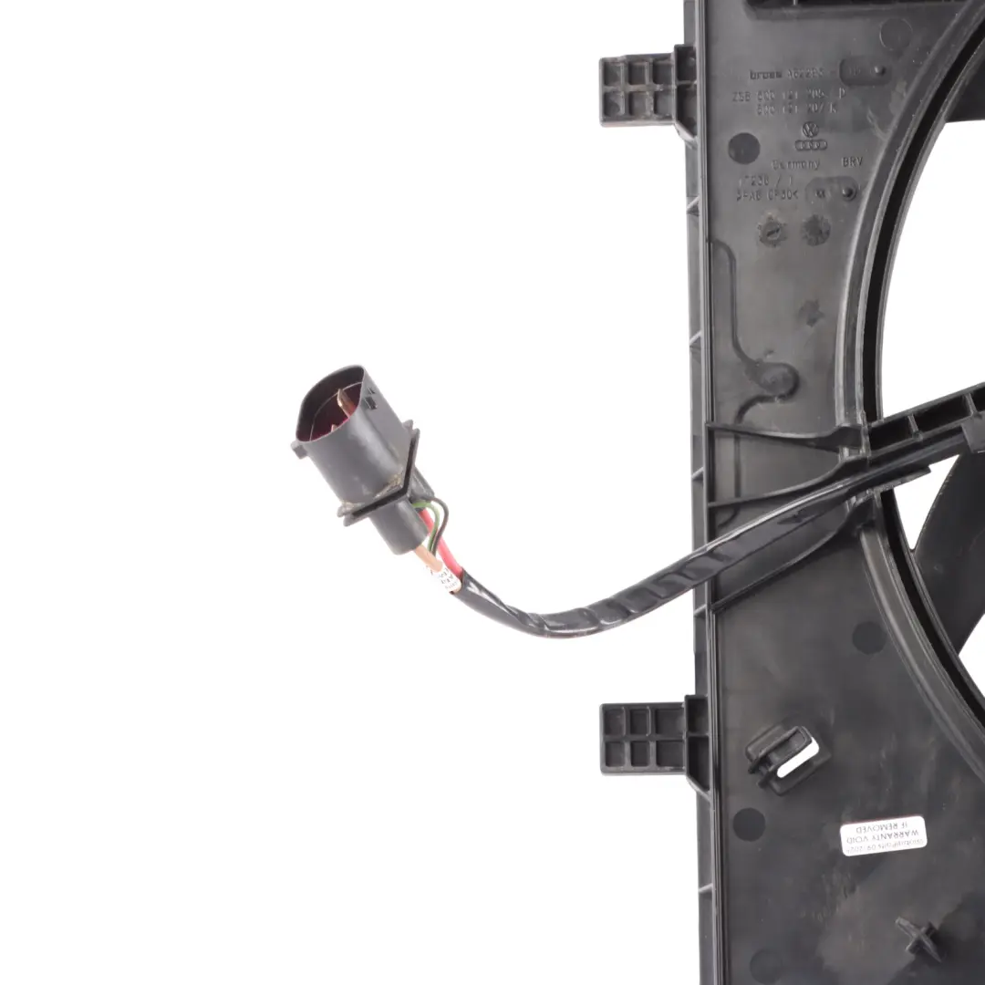 5F III Audi A3 8V 2.0 TDI Radiator Fan Shroud Motor 400W to Seat Leon with Part number 5Q0121205D Seat Leon 5F III Audi A3 8V 2.0 TDI Radiator Fan Shroud Motor 400W - SKU 5Q0121205D - Part number 5Q0121205D