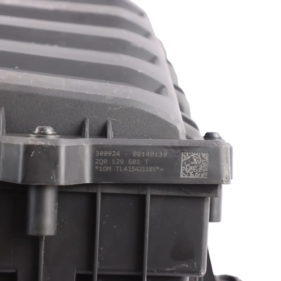 Seat Ibiza KJ1 V Couvercle De Boîtier De Filtre À Air 1.0 TSI 2Q0129601T - SKU 5Q0129607BD - Numéro de pièce 5Q0129607BD