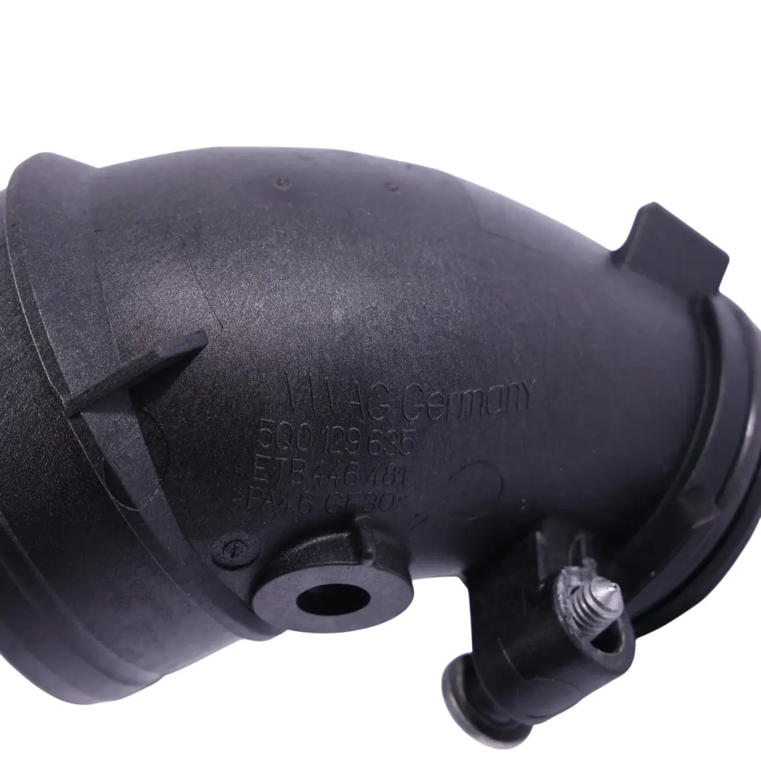 Przewód Wlotu Powietrza Turbo do Seat Ateca 2.0 TDI o numerze 5Q0129635C Seat Ateca 2.0 TDI Przewód Wlotu Powietrza Turbo - SKU 5Q0129635C - Numer Części 5Q0129635C