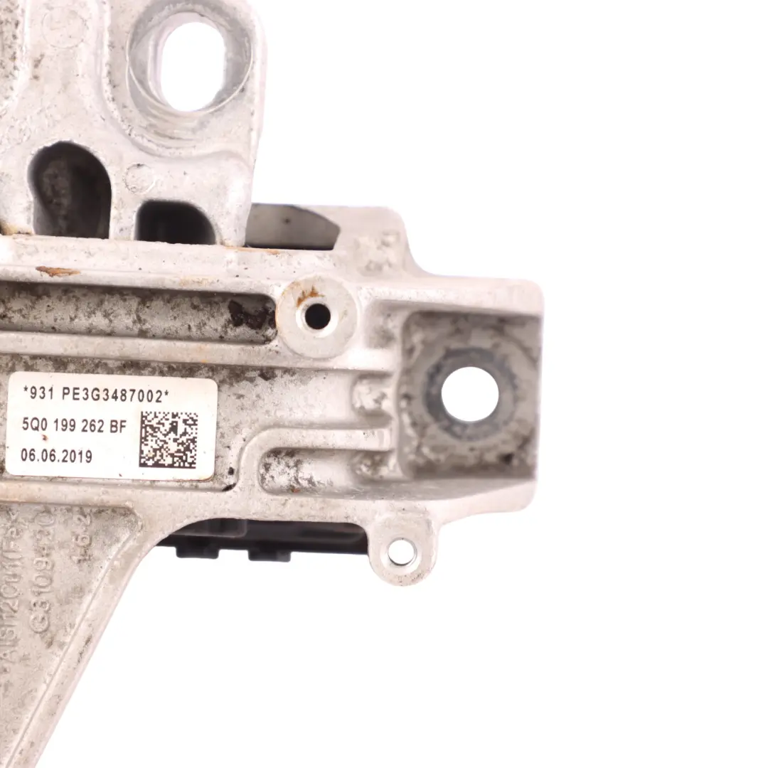 Volkswagen Golf Mk7 Engine Mount Right O/S Bracket Holder Support - SKU 5Q0199262BF - Part number 5Q0199262BF