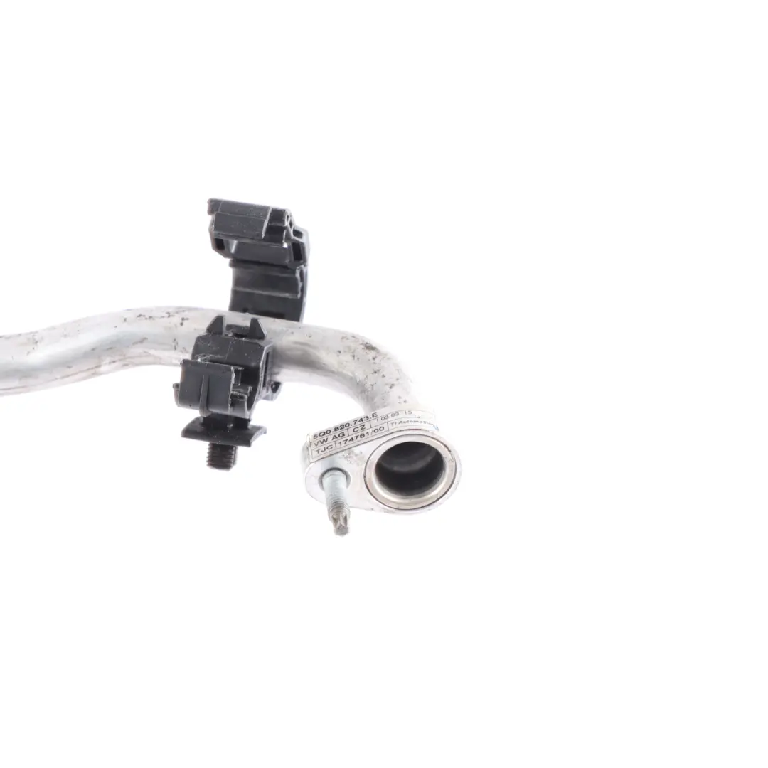 Wąż Przewód Rura Klimatyzacji do Audi A3 8V VW Golf Mk7 o numerze 5Q0820743E Audi A3 8V VW Golf Mk7 Wąż Przewód Rura Klimatyzacji - SKU 5Q0820743E - Numer Części 5Q0820743E
