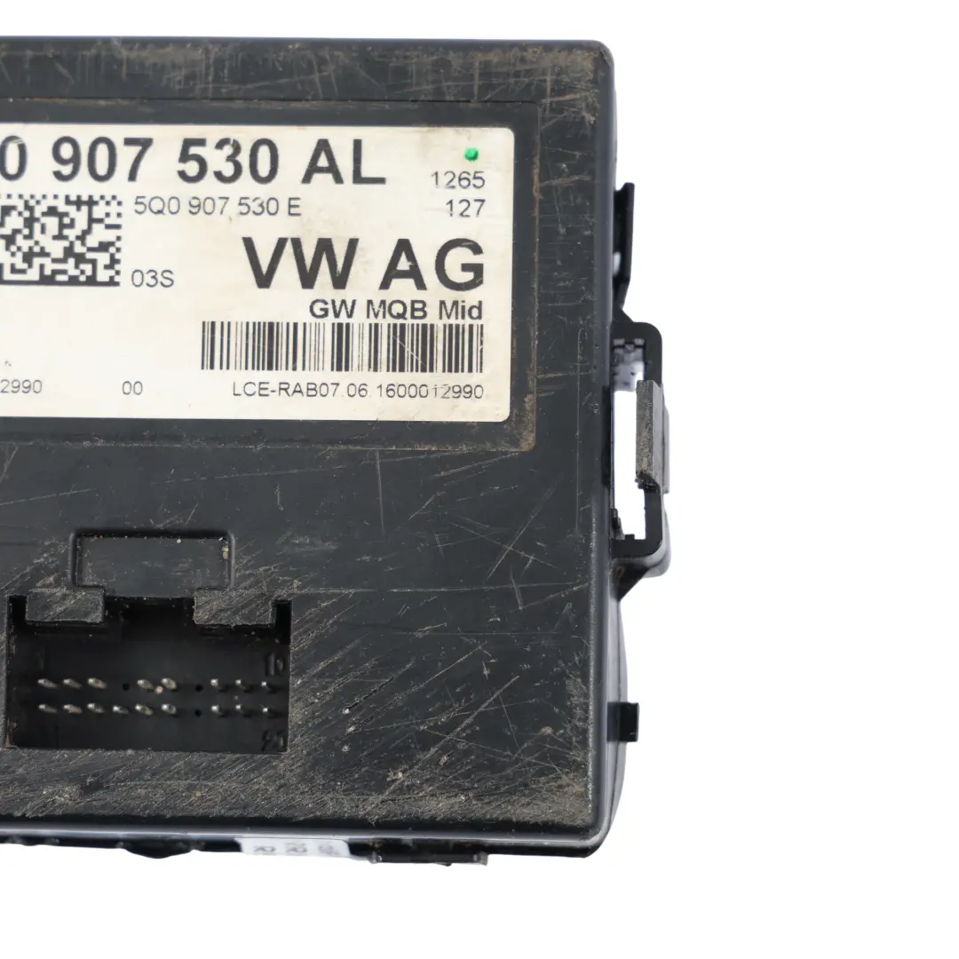 5G Central Gateway Control Unit Module Relay ECU to Audi A3 8V VW Golf with Part number 5Q0907530AL Audi A3 8V VW Golf 5G Central Gateway Control Unit Module Relay ECU - SKU 5Q0907530AL - Part number 5Q0907530AL