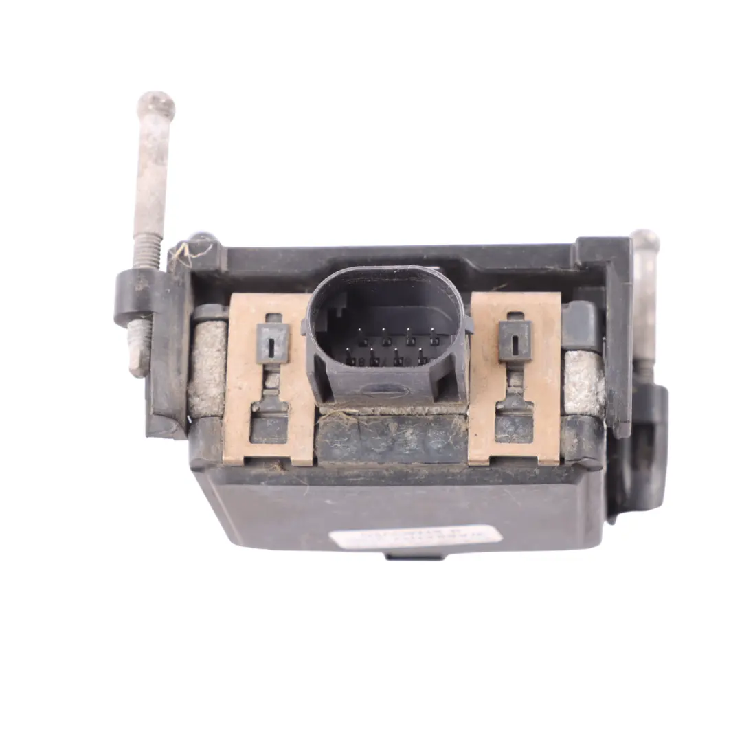 Volkswagen Golf MK7 Front Radar Distance Control Unit With Bracket - SKU 5Q0907561A - Part number 5Q0907561A