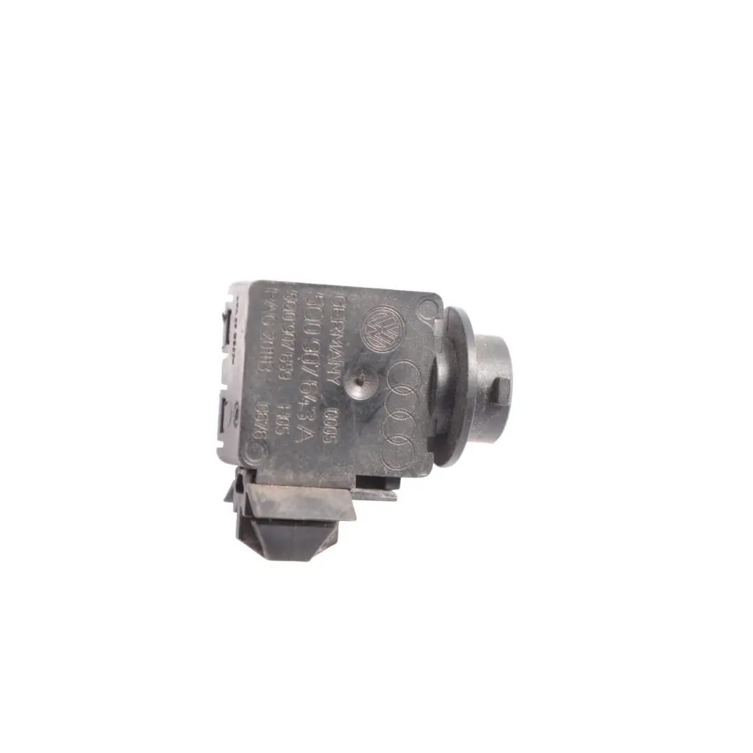 VW Golf Mk7 Air Quality Sensor AUC Air Vent Emission Sensor Unit - SKU 5Q0907643A - Part number 5Q0907643A