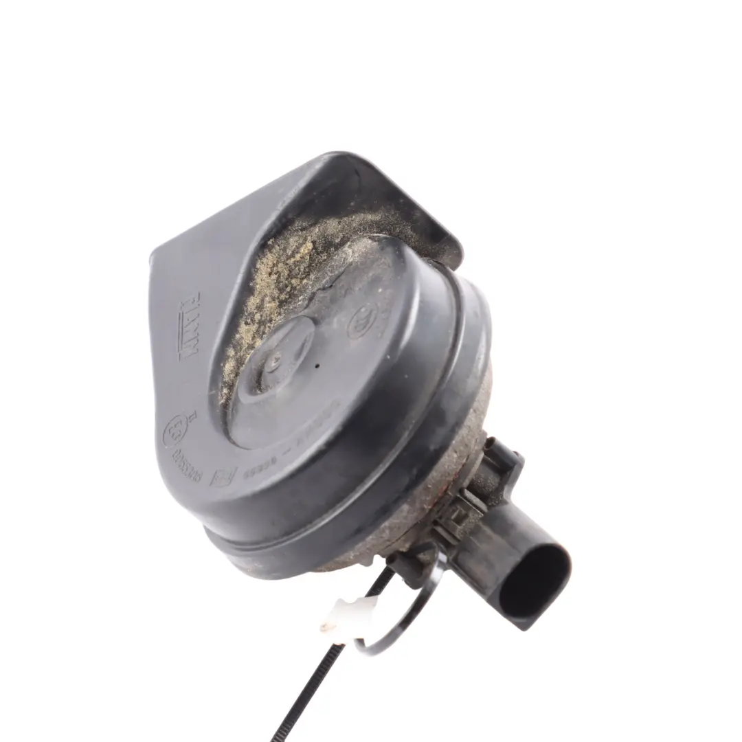 Horn Signal Fan Fare Low Tone Pitch Siren to Audi A3 8V with Part number 5Q0951221C Audi A3 8V Horn Signal Fan Fare Low Tone Pitch Siren - SKU 5Q0951221C - Part number 5Q0951221C