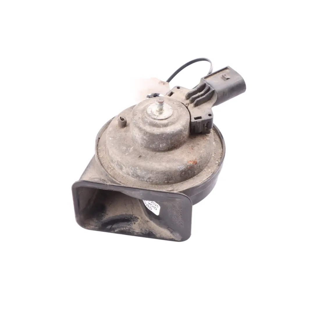 Horn Signal Fan Fare Low Tone Pitch Siren to Audi A3 8V with Part number 5Q0951221C Audi A3 8V Horn Signal Fan Fare Low Tone Pitch Siren - SKU 5Q0951221C - Part number 5Q0951221C