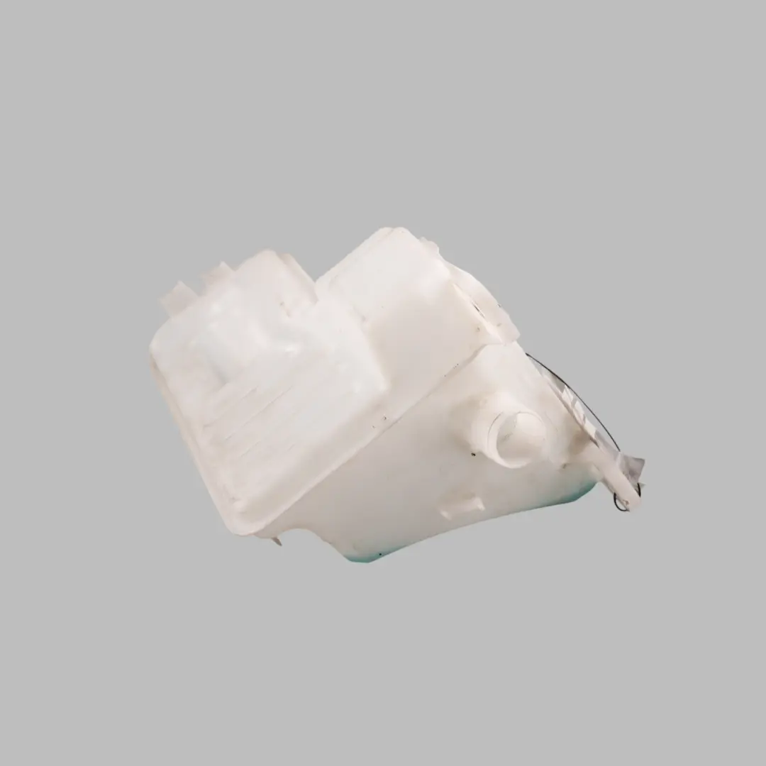 Mk3 Windscreen Washer Tank Fluid Bottle Reservoir to Seat Leon with Part number 5Q0955453S Seat Leon Mk3 Windscreen Washer Tank Fluid Bottle Reservoir - SKU 5Q0955453S - Part number 5Q0955453S