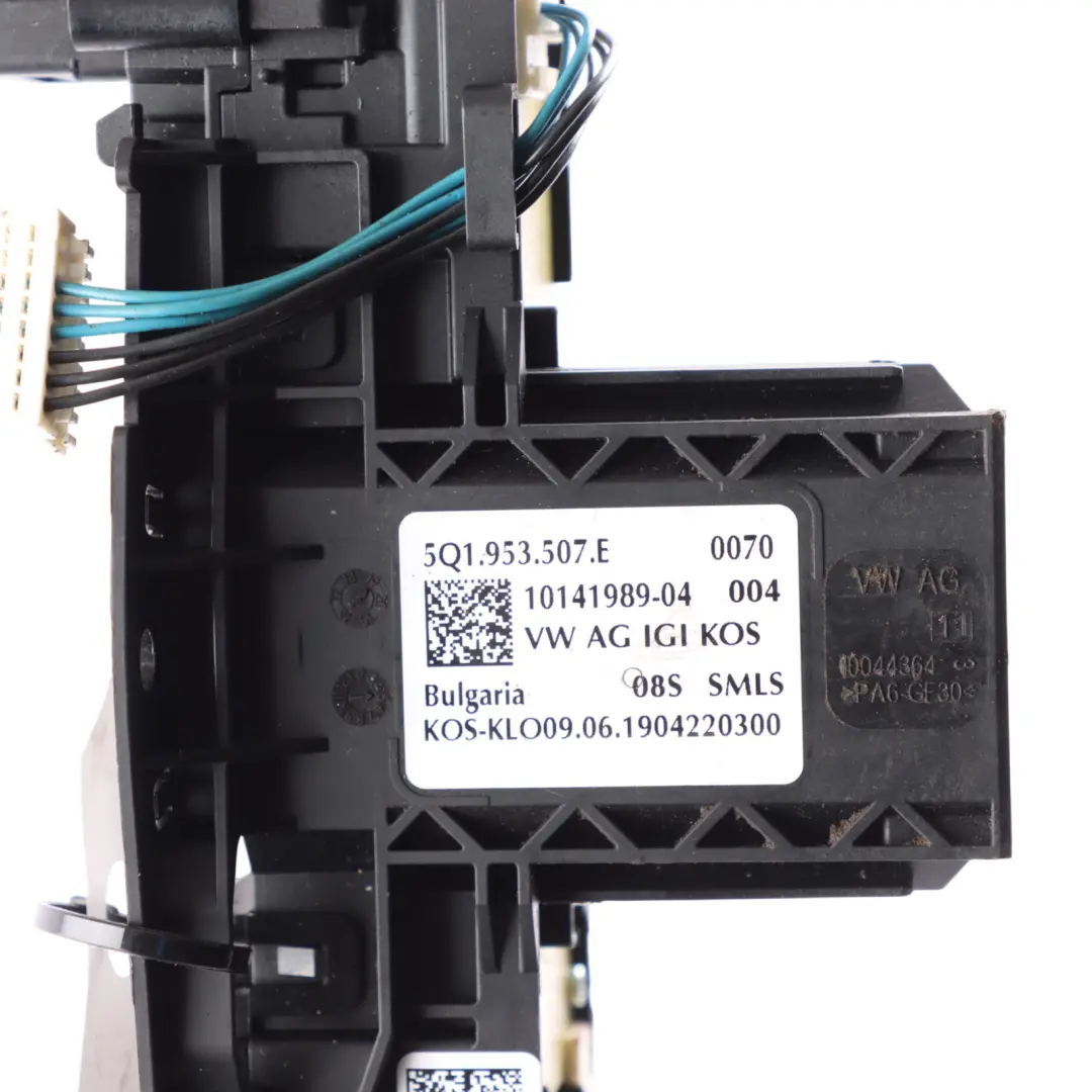 Steering Column Cluster Indicator Wiper Stalk to VW Golf Sportsvan with Part number 5Q1953507E VW Golf Sportsvan Steering Column Cluster Indicator Wiper Stalk - SKU 5Q1953507E - Part number 5Q1953507E