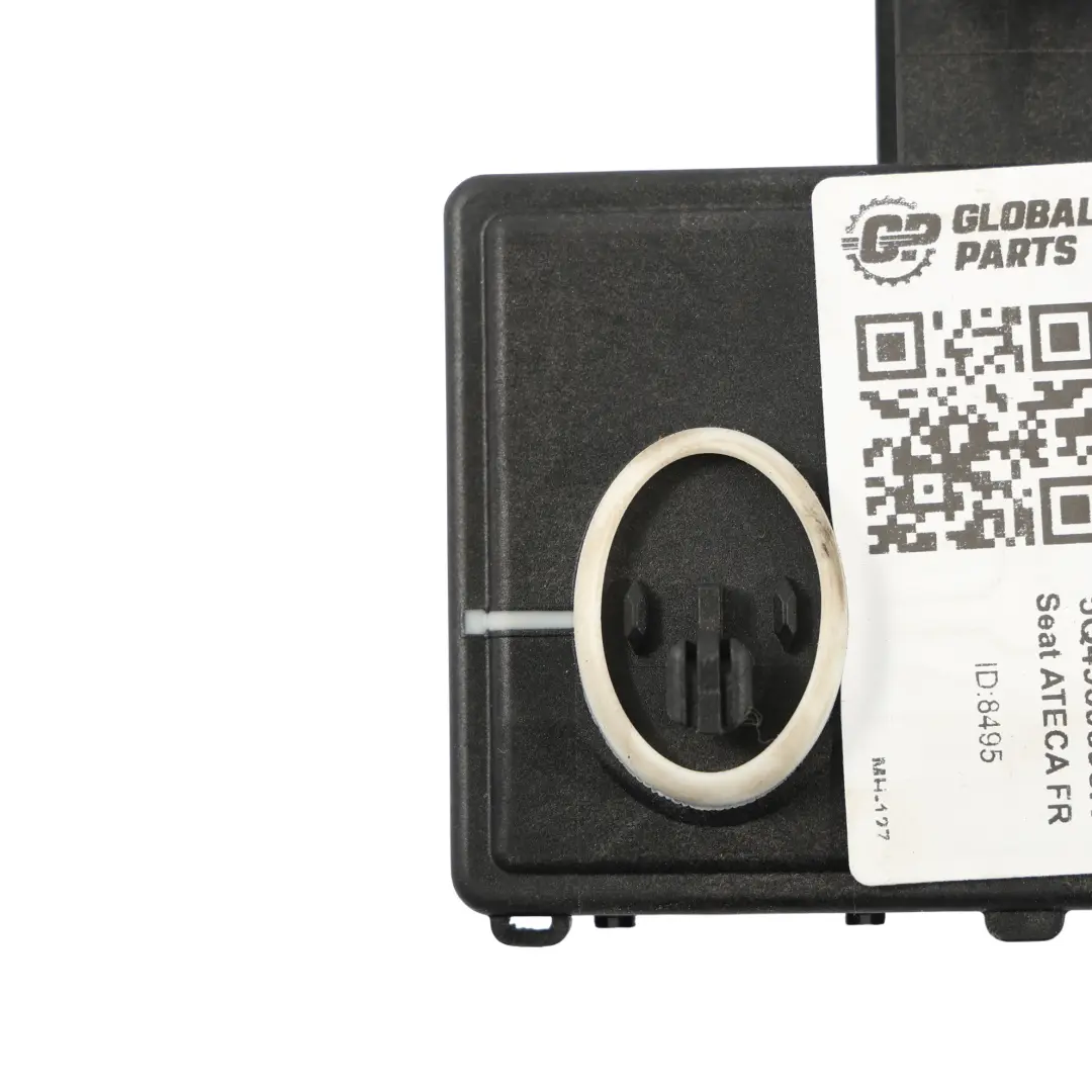 Sterownik Moduł Drzwi Przednich Strona Kierowcy do Seat Ateca o numerze 5Q4959593K Seat Ateca Sterownik Moduł Drzwi Przednich Strona Kierowcy - SKU 5Q4959593K - Numer Części 5Q4959593K