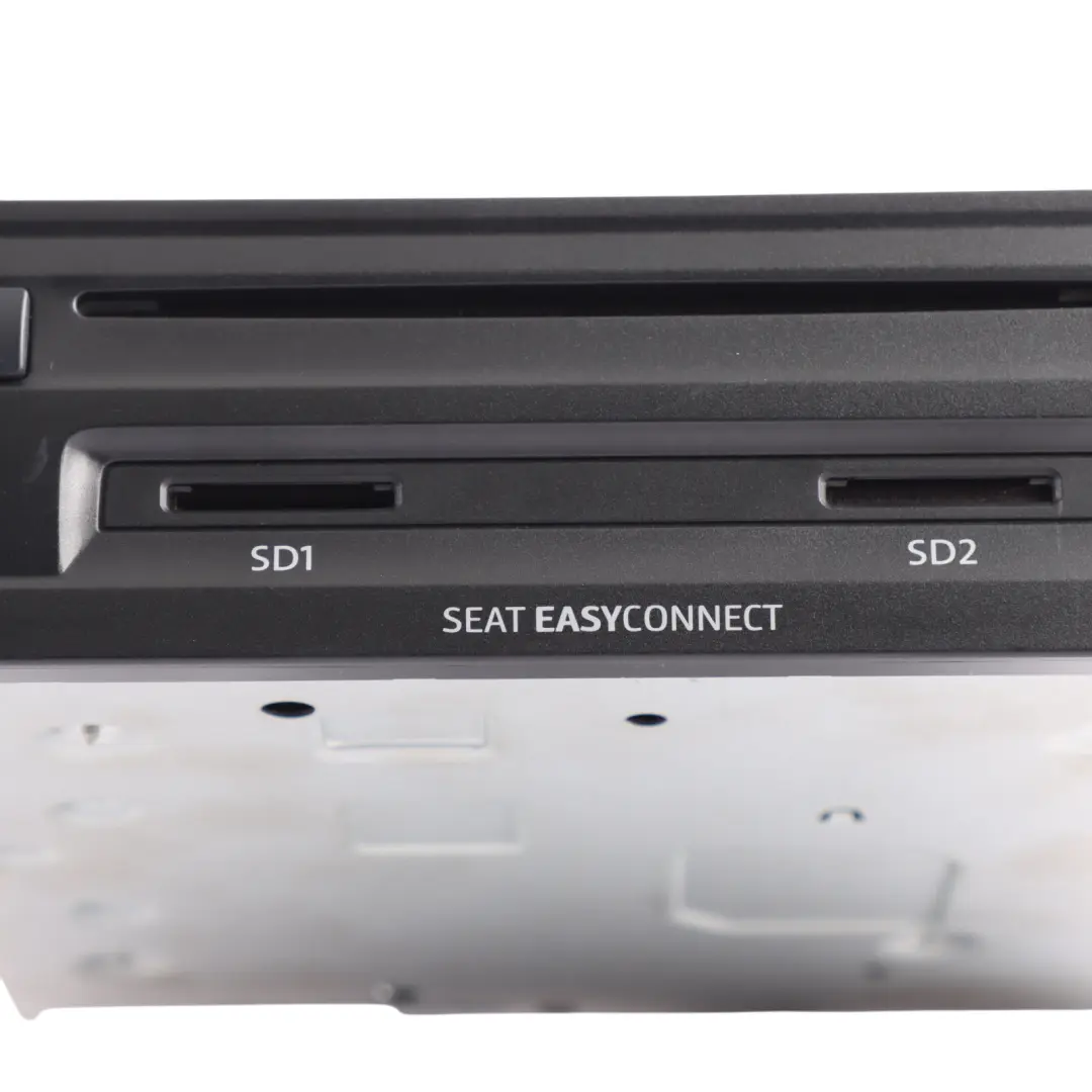 Mk3 5F Multimedia Radio Sat Nav CD Player Head Unit to Seat Leon with Part number 5QA035858B Seat Leon Mk3 5F Multimedia Radio Sat Nav CD Player Head Unit - SKU 5QA035858B - Part number 5QA035858B