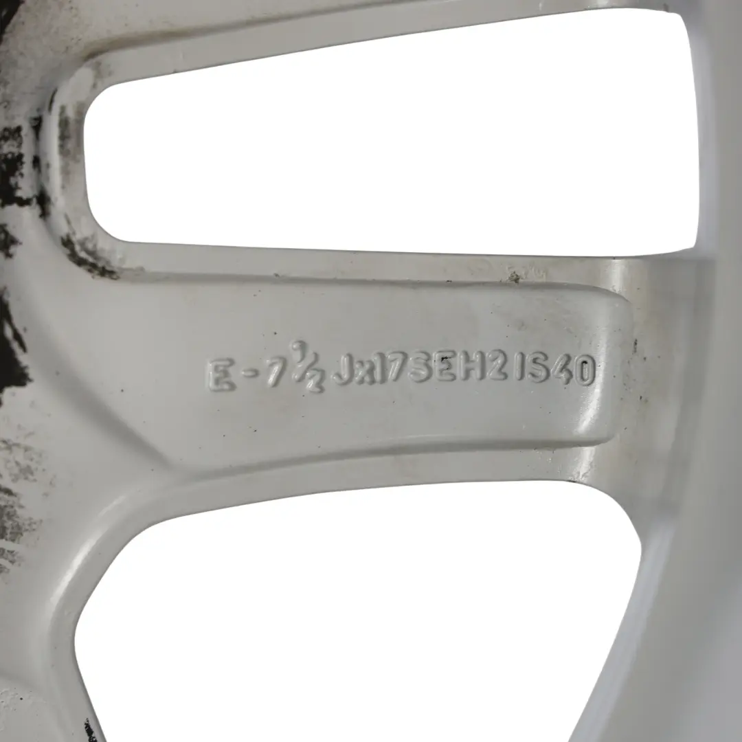 Light Alloy Wheel Rim V spoke 130 17" 7,5J ET:40 to BMW X5 E53 Silver with Part number 6761929 BMW X5 E53 Silver Light Alloy Wheel Rim V spoke 130 17" 7,5J ET:40 - SKU 6761929-4 - Part number 6761929