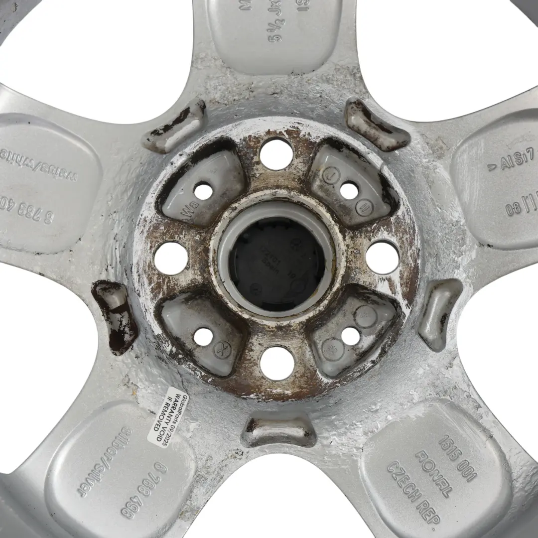 Silberne Leicht metall felge 15" 5,5J ET:45 5-Start Spooler 100 für Mini R50 R56 mit Teilenummer 6768498 Mini R50 R56 Silberne Leicht metall felge 15" 5,5J ET:45 5-Start Spooler 100 - SKU 6768498-7 - Teilenummer 6768498