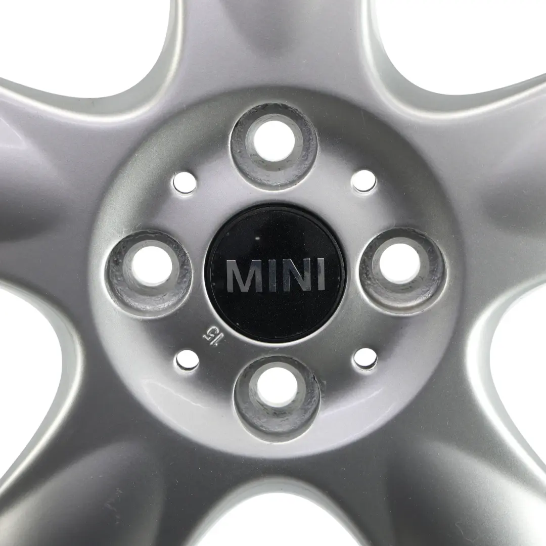 Argento Cerchio in lega 15" 5,5J ET:45 5-Start Spooler 100 per Mini Cooper R50 R56 con numero di parte 6768498 Mini Cooper R50 R56 Argento Cerchio in lega 15" 5,5J ET:45 5-Start Spooler 100 - SKU 6768498-7 - Numero di parte 6768498