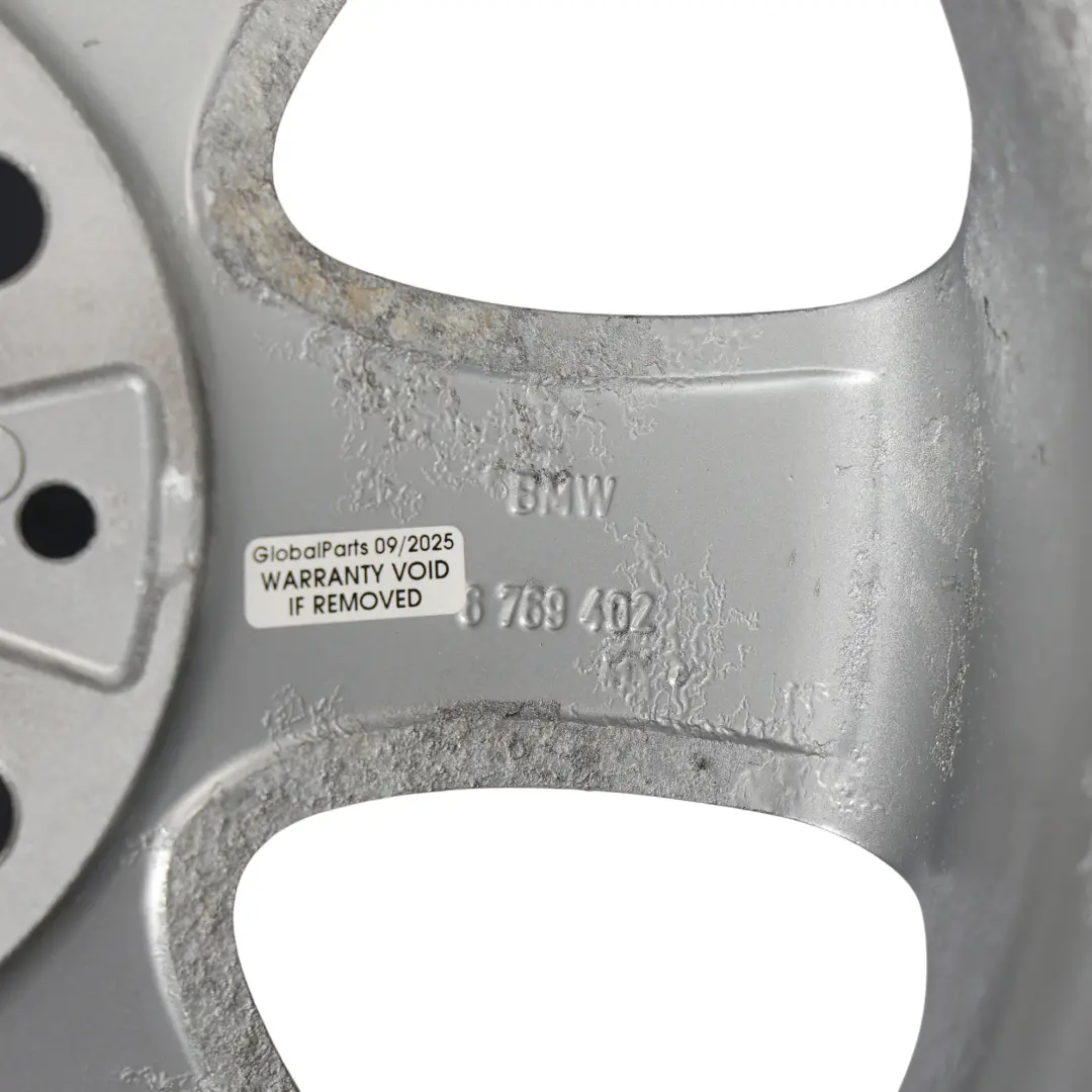 Jante Alu 16" Spider Spoke 151 7J pour BMW E81 E82 E87 E88 à propos du numéro de pièce 6769402 BMW E81 E82 E87 E88 Jante Alu 16" Spider Spoke 151 7J - SKU 6769402 - Numéro de pièce 6769402