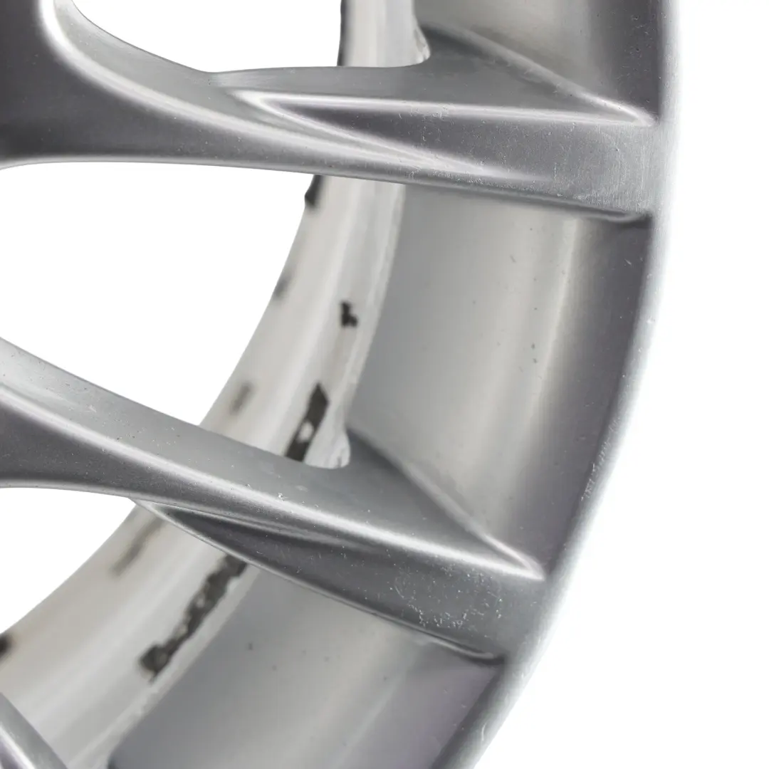 Felga Aluminiowa 18" 8,5J ET:37 8,5J ET:37 do BMW E90 E92 o numerze 6770465 BMW E90 E92 Felga Aluminiowa 18" 8,5J ET:37 8,5J ET:37 - SKU 6770465-2 - Numer Części 6770465