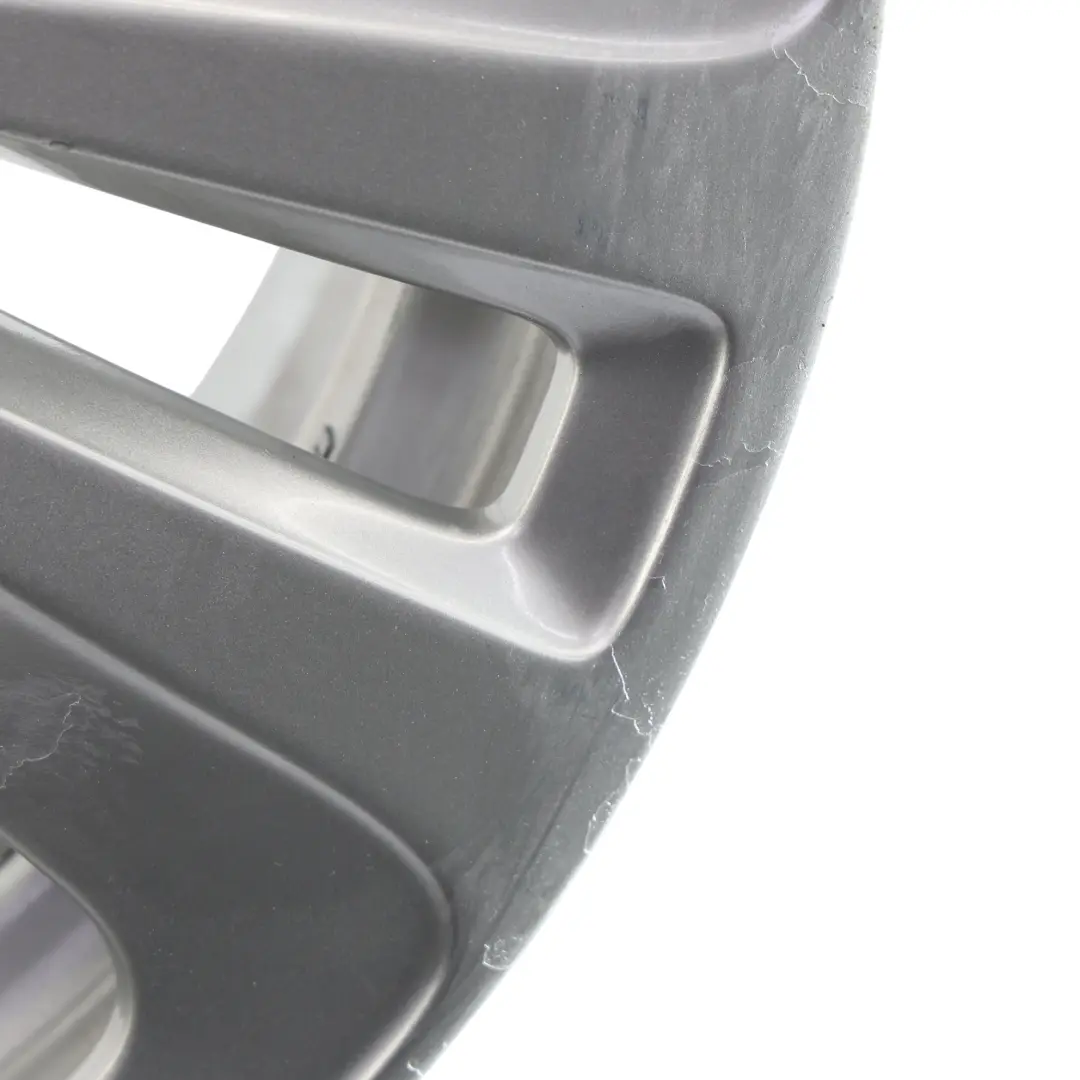 Cerchio Ruota BMW F01 F07 F12 Argento Lega 18" Doppie Razze 234 8J Et:30 per con numero di parte 6775403 Cerchio Ruota BMW F01 F07 F12 Argento Lega 18" Doppie Razze 234 8J Et:30 - SKU 6775403-2 - Numero di parte 6775403