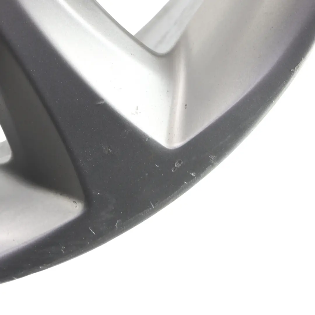 BMW 1 E81 E82 E87 Jantes Alu Alliage 17 " Rayons en etoe 256 7J Et : 47 - SKU 6778219-1 - Numéro de pièce 6778219