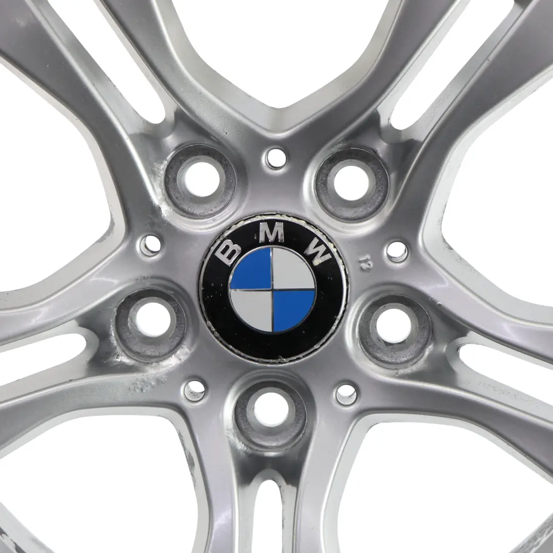 Cerchio Lega 16" Doppie Razze 268 7J ET:31 per BMW E90 E91 con numero di parte 6780907 BMW E90 E91 Cerchio Lega 16" Doppie Razze 268 7J ET:31 - SKU 6780907-6 - Numero di parte 6780907