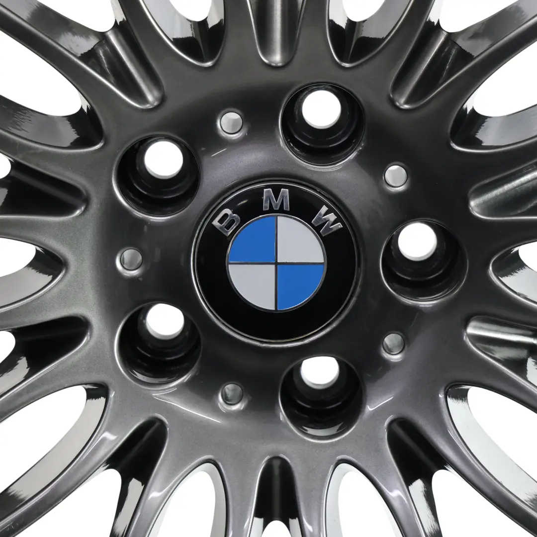 Jante arrière grise en alliage 19" Double Spoke 269 9J ET:39 pour BMW E90 E91 à propos du numéro de pièce 6781047 BMW E90 E91 Jante arrière grise en alliage 19" Double Spoke 269 9J ET:39 - SKU 6781047-2 - Numéro de pièce 6781047