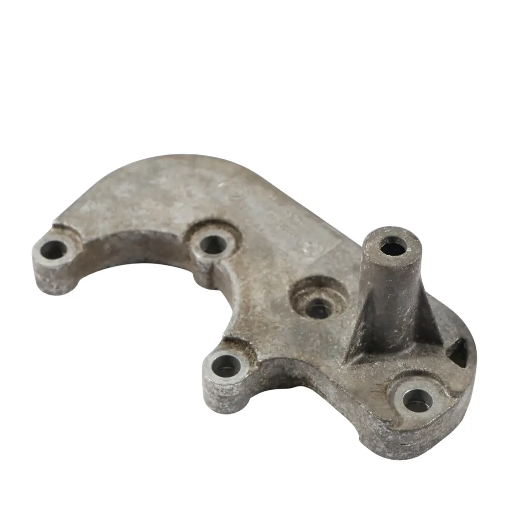 Supporto Staffa Pompa Servosterzo 7810898 per BMW E90 E91 E92 LCI con numero di parte 6788838 BMW E90 E91 E92 LCI Supporto Staffa Pompa Servosterzo 7810898 - SKU 6788838-5 - Numero di parte 6788838