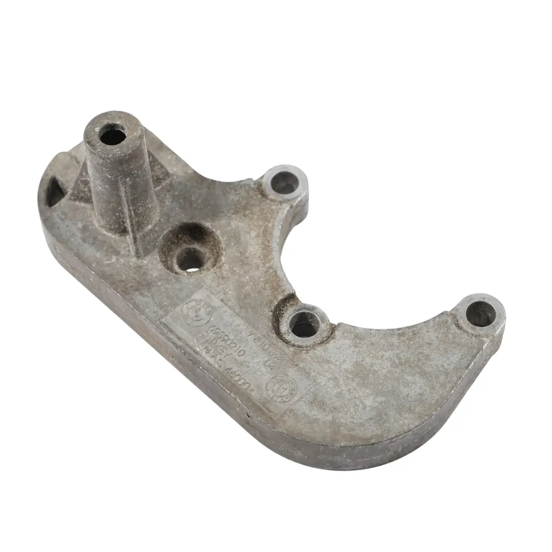 Supporto Staffa Pompa Servosterzo 7810898 per BMW E90 E91 E92 LCI con numero di parte 6788838 BMW E90 E91 E92 LCI Supporto Staffa Pompa Servosterzo 7810898 - SKU 6788838-5 - Numero di parte 6788838