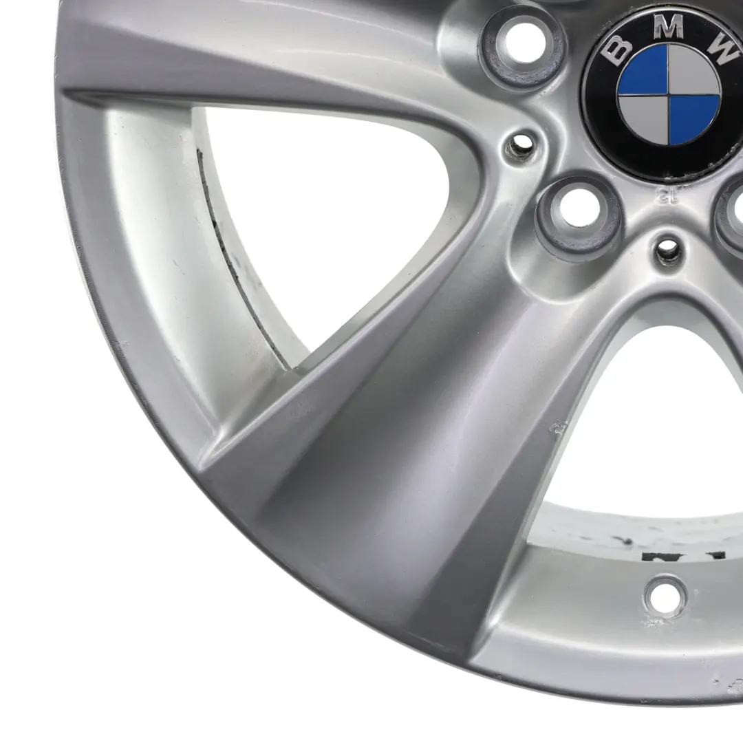 Felga aluminiowa 17" 8J do BMW F10 F11 o numerze 6790172 BMW F10 F11 Felga aluminiowa 17" 8J - SKU 6790172 - Numer Części 6790172