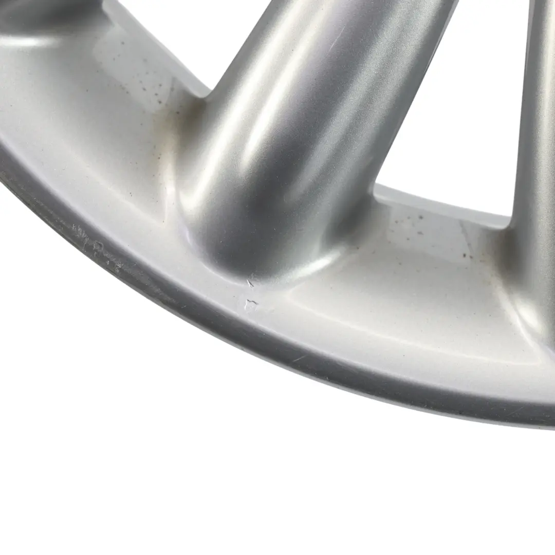 Silber Felge 17" ET:48 7J Infinite Stream Spoke 116 für Mini R55 R56 R57 mit Teilenummer 6795455 Mini R55 R56 R57 Silber Felge 17" ET:48 7J Infinite Stream Spoke 116 - SKU 6795455-1 - Teilenummer 6795455