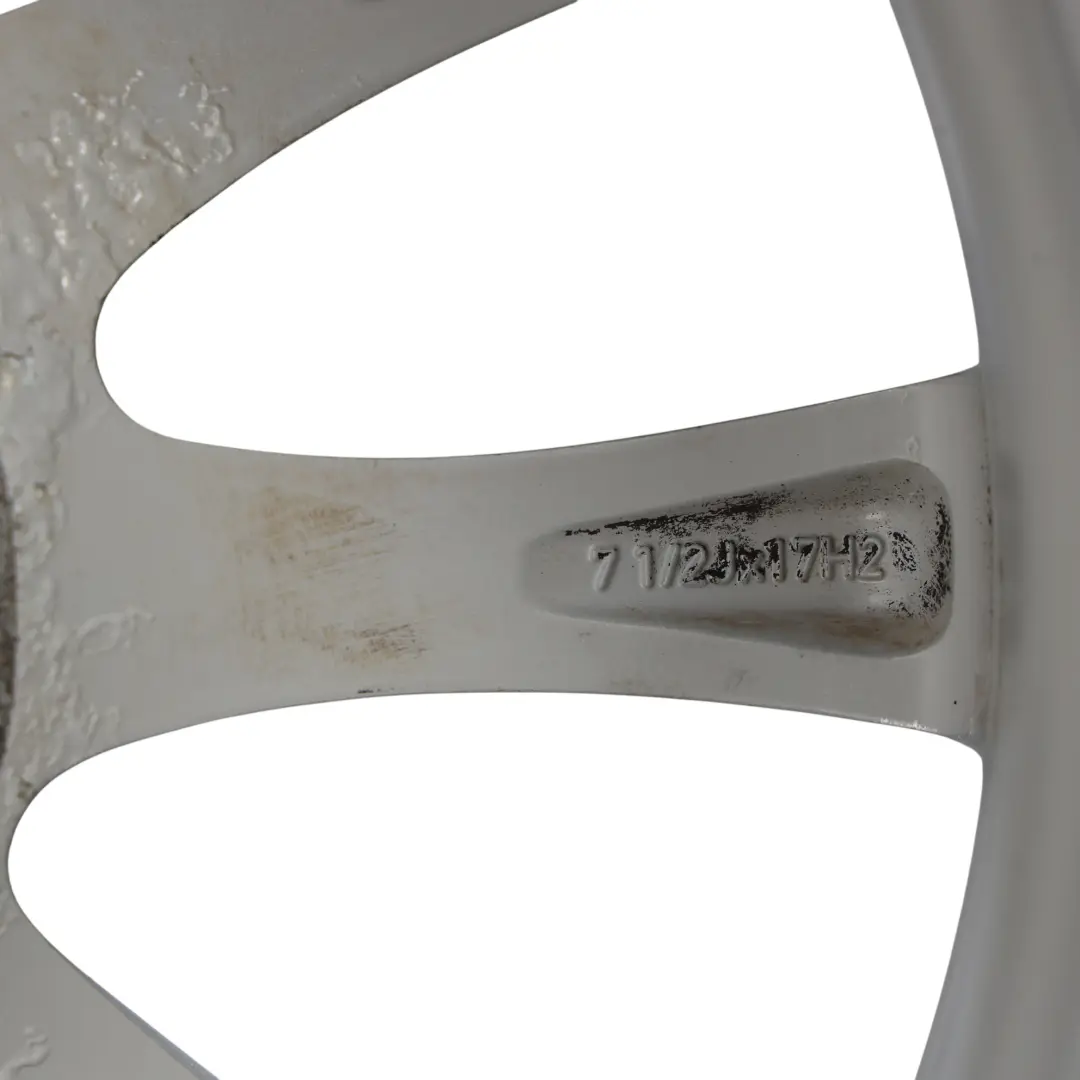 Cerchio in lega argento 17" 7,5J ET:37 V-Spoke 395 per BMW F30 F31 F32 F33 con numero di parte 6796244 BMW F30 F31 F32 F33 Cerchio in lega argento 17" 7,5J ET:37 V-Spoke 395 - SKU 6796244-3 - Numero di parte 6796244