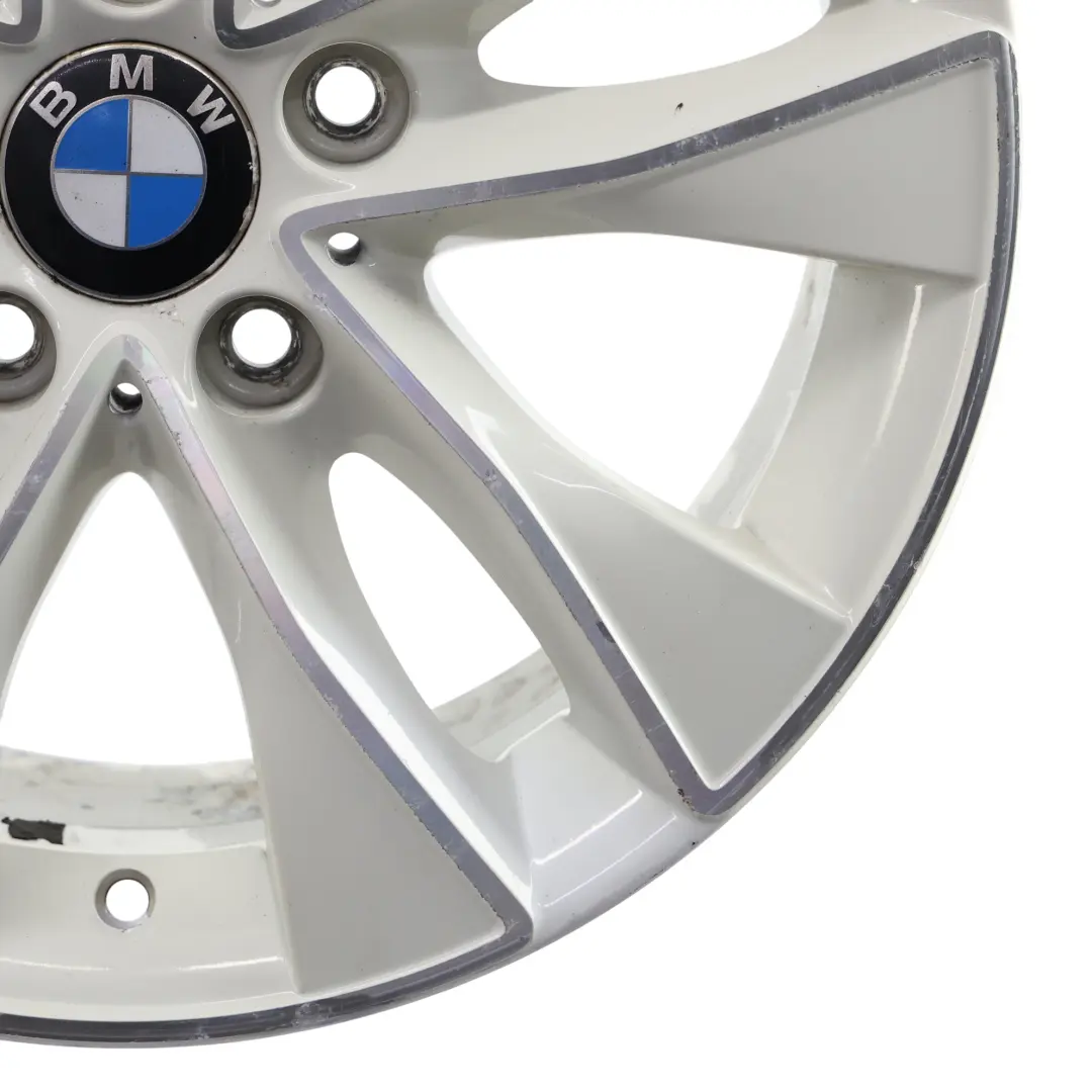 Silberne Alufelge 17" 7.5J ET:43 Styling 412 für BMW F20 F21 F22 mit Teilenummer 6850152 BMW F20 F21 F22 Silberne Alufelge 17" 7.5J ET:43 Styling 412 - SKU 6850152-2 - Teilenummer 6850152